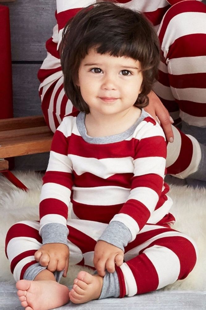 Newest Red White Striped Christmas Family Matching Pajamas Clothing Sets Cotton Xmas Nightclothes
