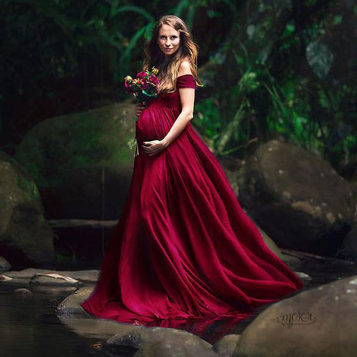 Elegant maternity photograph  shoot sexy V-neck off shoulder dress