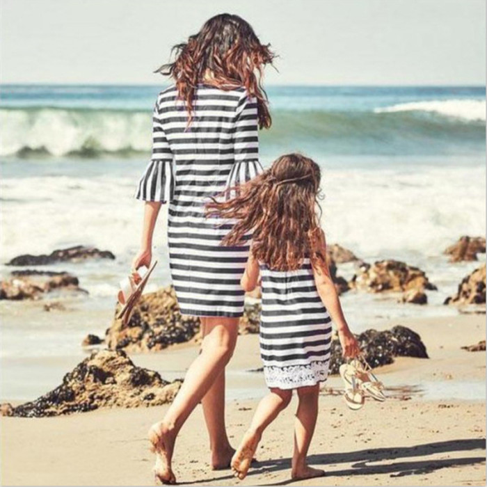 Summer New Striped Lace Flared Sleeve Dress Mother Daughter Parent Child Wear Kid Baby Girl Home Clothes