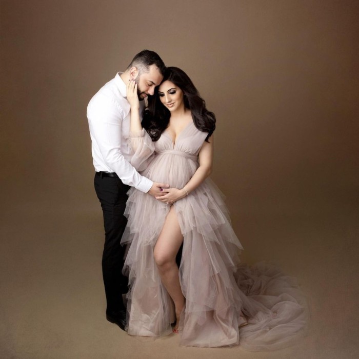Fashion Solid Color Elegant V Neck Tulle  Photoshoot Gowns  Maternity Dress