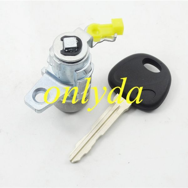 For KIA K2 left door lock