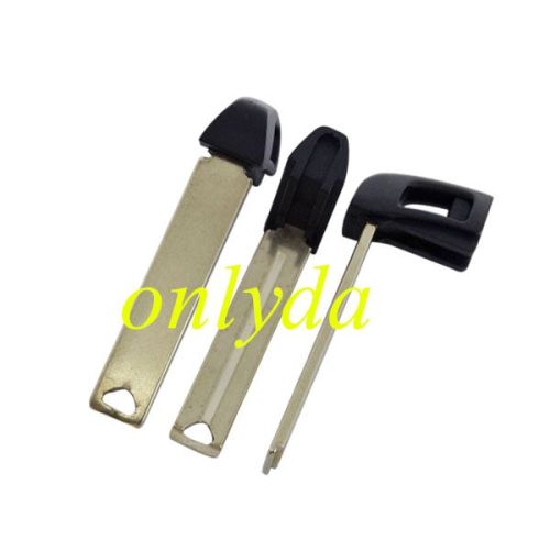For Toyota key blade，inside with groove ,outside is flat