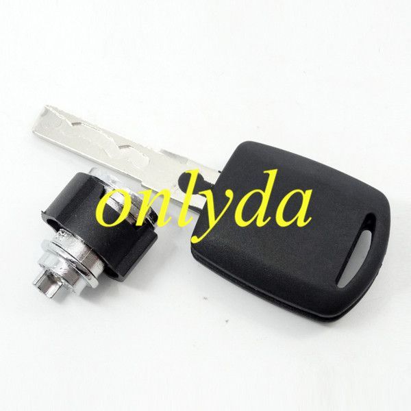 Skoda trunk lock