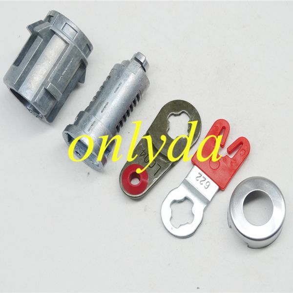 Free shipping Cadillac SLS CTS SRX  left door lock