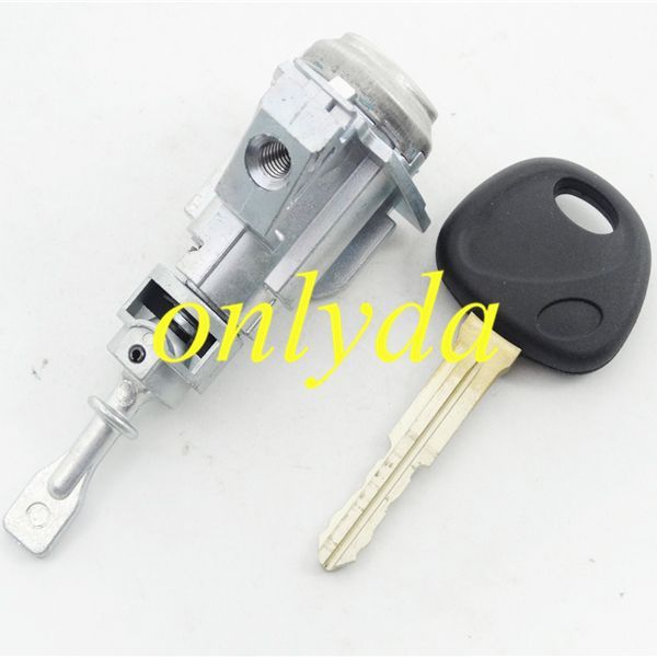 Free shipping KIA K3 left door lock