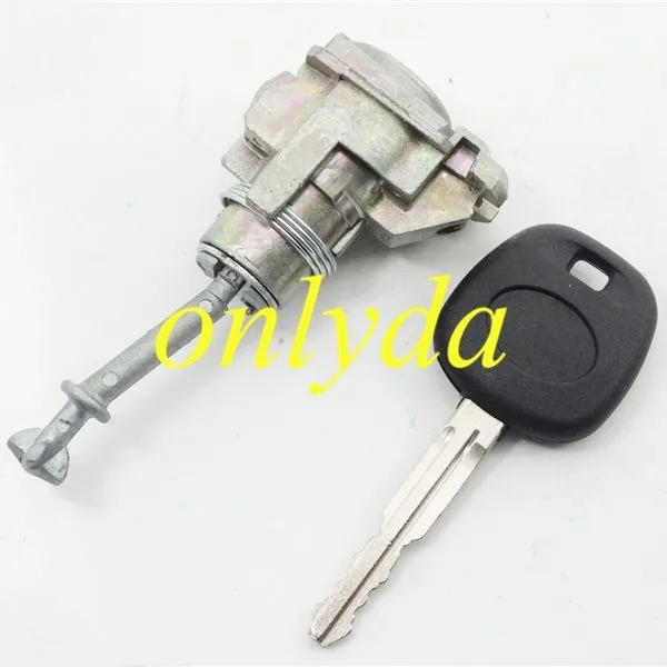 For TOYOTA before 2005 year CAMRY Left door lock (no logo)