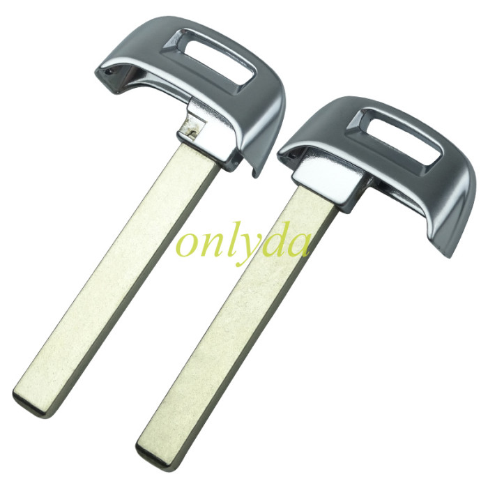 Free shipping 5pcs/lot For Audi 3 button remote key blank with badge