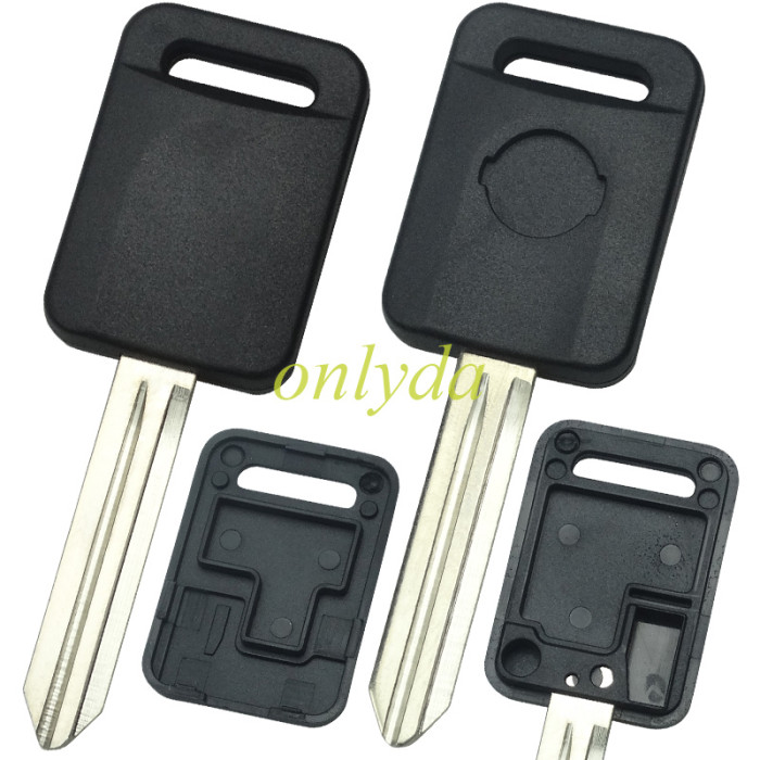 Free shipping 10pcs/lot For Nissan transponder key with badge place