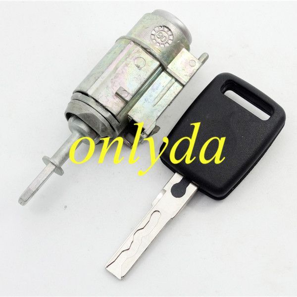 Free shipping For Audi  A6 left door lock