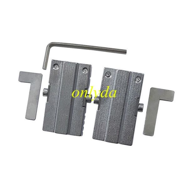 For use for  fixing the bladefor easy cutting