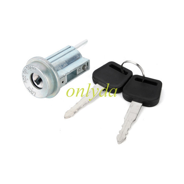Free shipping 2psc/lot For Toyota Car Door Lock With keyfox Toyota Corolla Geo Prizm 1998-2002/  69057-63110 69057-12340
