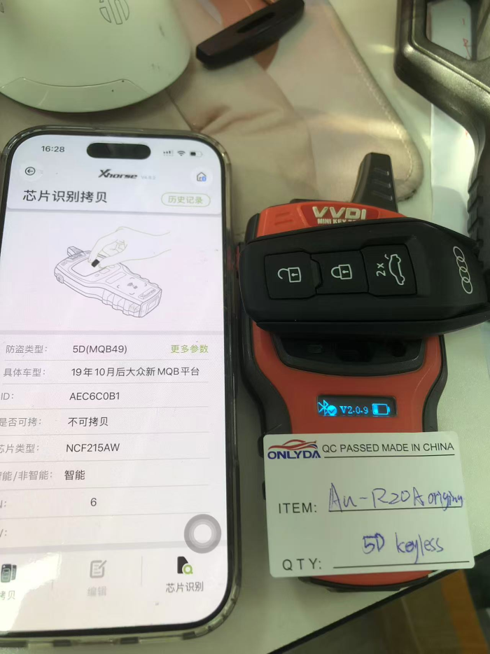 Free shipping OEM New Audi 5D smart key with high-configuration 3BUTTON 433mhz keyless remote key with 5D MQB49chip   PN:85H 959 754 F  85H959754F Original PCB + aftermarket key shell
