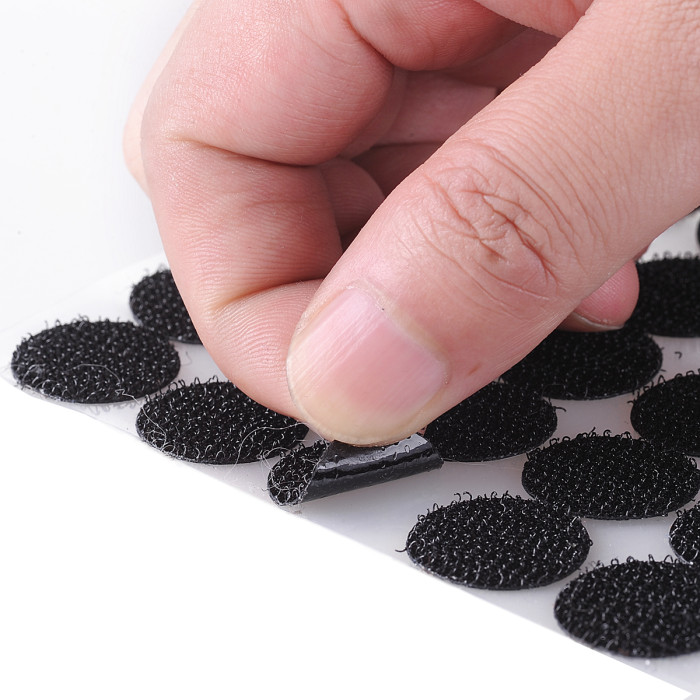 US$ 8.99 - BQS Black Sticky Back Coins Hook and Loop Self Adhesive Dots  Tapes 100 Pairs (0.75 Inch Diameter) 