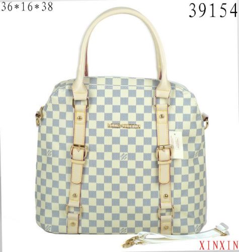 Luis Vuitton Handbags 074