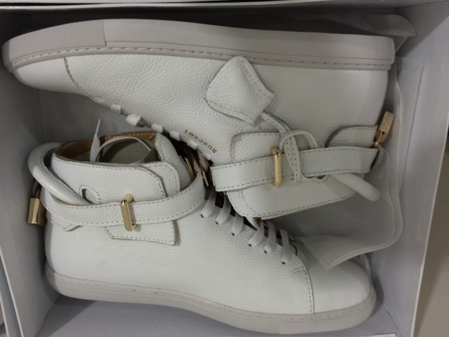 Buscemt Men Shoes 01