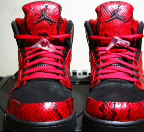 Super Max Perfect Air Jordan 5 “Red Spitting Cobra” （Presell）