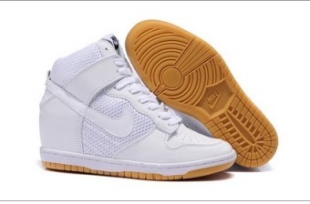 Dunk Sky High women8