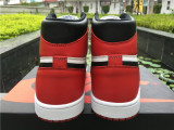 Air Jordan 1 OG “Black Toe”