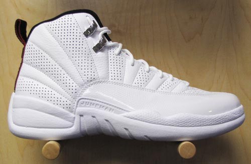 AIR JORDAN 12 RETRO  RISING SUN 