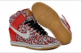Dunk Sky High women11