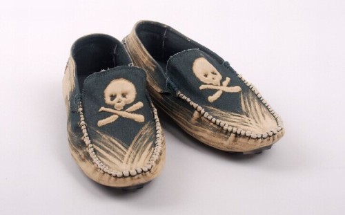 Alexander McQueen Loafers AAA033