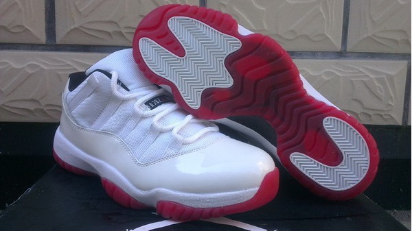 Perfect Jordan 11 Low shoes 02