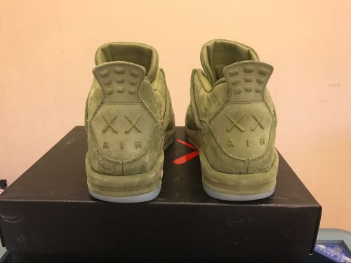 KAWS x Air Jordan 4 ” Olive