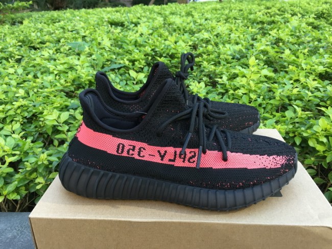 Adidasi Yeezy 350 Boost V2 Black & Pink