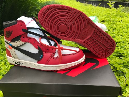 OFF-WHITE x Air Jordan 1