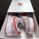 NIKE AIR FORCE1 pink LOW