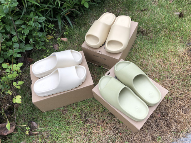 Yeezy Flip Flop 001