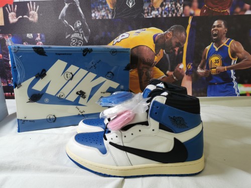 Travis Scott x Fragment x A J 1
