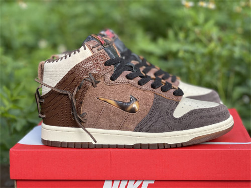 Bodega x Nike Dunk High “Legend” 