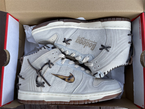 Bodega x Nike Dunk High ：Sail 