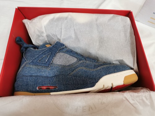 Levi's x Air Jordan 4 Retro 