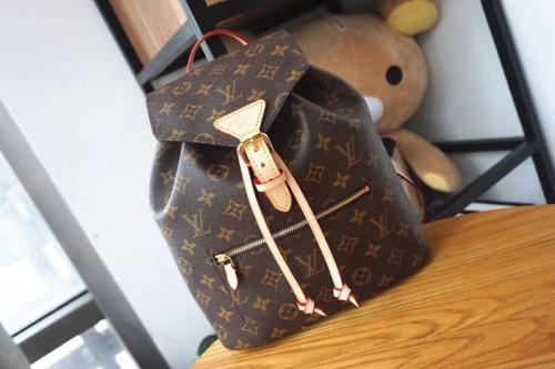 Luis Vuitton Handbags 105