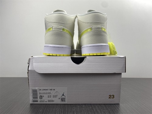 Air Jordan 1 mid white & yellow 