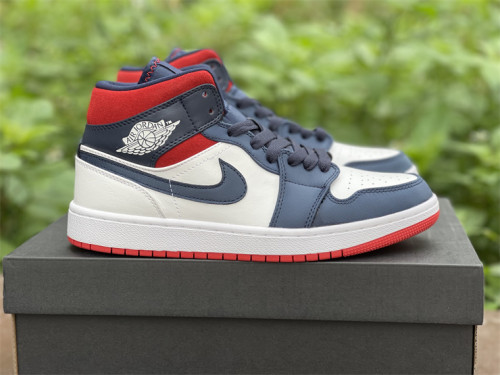 Air Jordan 1 Mid SE“ USA”