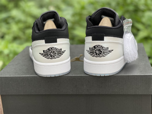 Air Jordan 1 Low Black & White 