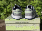 Union x Nike Dunk Low grey & blue 