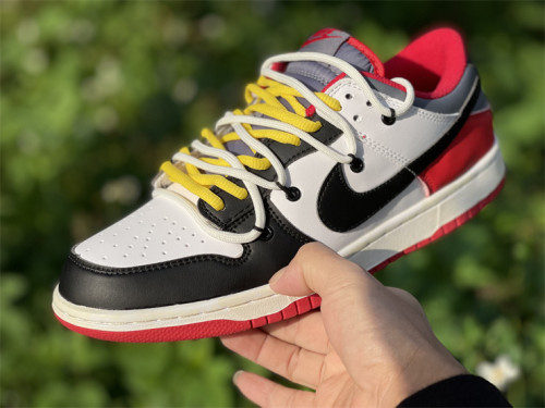 NIKE DUNK LOW White & Red 
