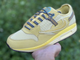 Travis Scott x Nike Air Max 1 yellow 