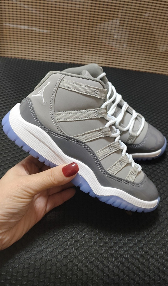 Air Jordan 11 kids shoes 024
