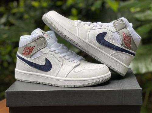 Air Jordan 1 Mid “Paris”