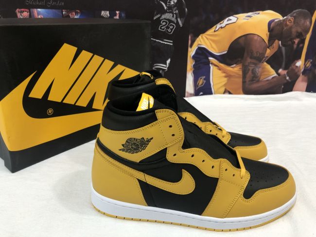 Air Jordan 1 High OG  Pollen