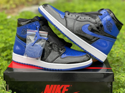 Air Jordan 1 Retro Patent Royal