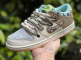 Nike Dunk Low grey & Light brown 