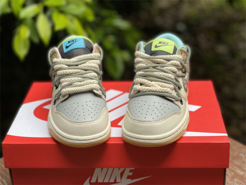 Nike Dunk Low grey & Light brown 
