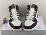 Air Jordan 1 Mid Chocolate 