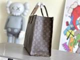 Luis Vuitton Handbags 096